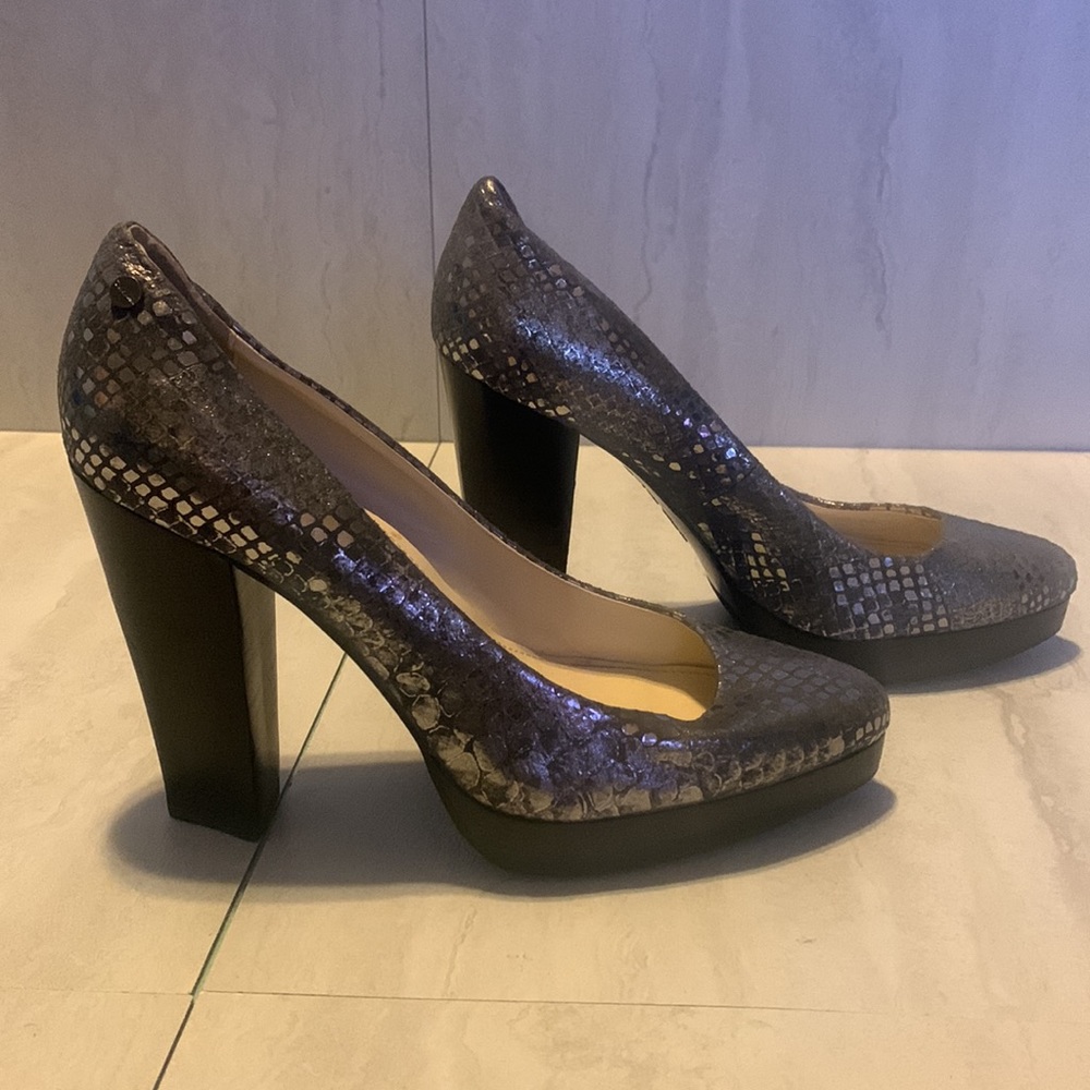 Calvin Klein Emmy Women's Python Embossed Pumps S… - image 3